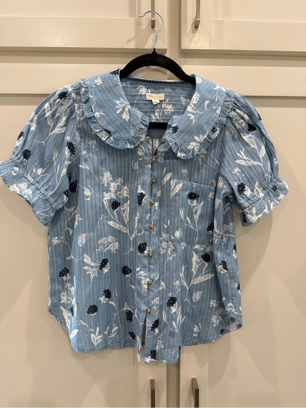 Pilcro The Keira Collared Blue Floral Button-Front Blouse